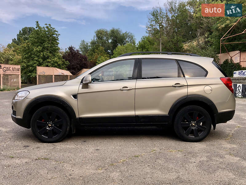 Внедорожник / Кроссовер Chevrolet Captiva 2008 в Николаеве