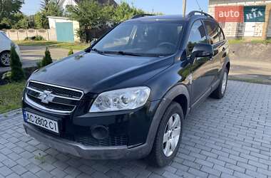 Внедорожник / Кроссовер Chevrolet Captiva 2008 в Луцке