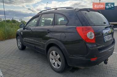 Позашляховик / Кросовер Chevrolet Captiva 2009 в 