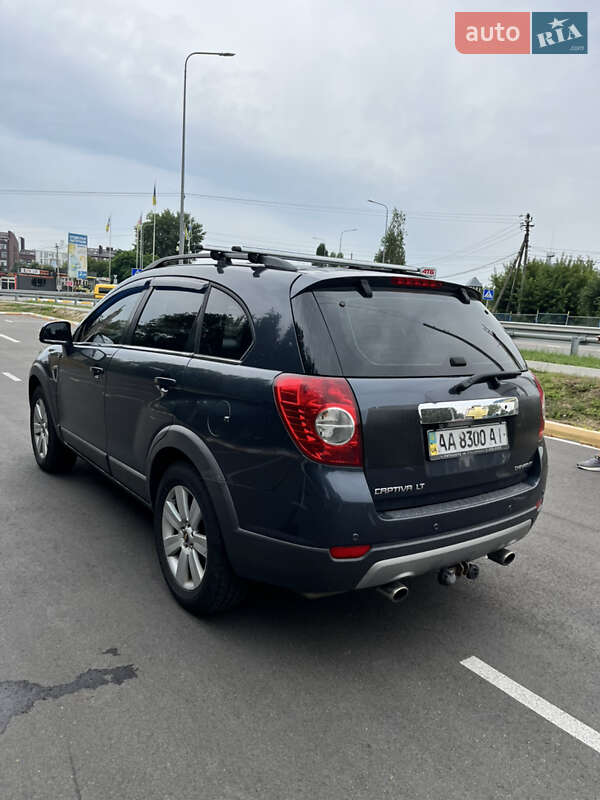 Позашляховик / Кросовер Chevrolet Captiva 2006 в Києві