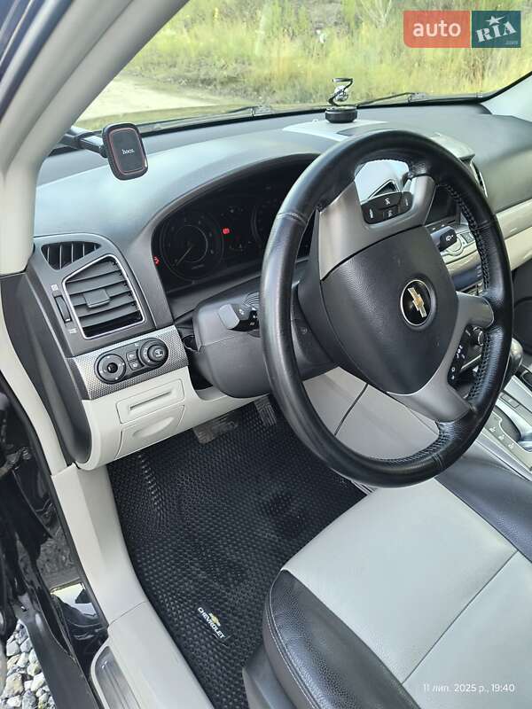Позашляховик / Кросовер Chevrolet Captiva 2011 в Славуті
