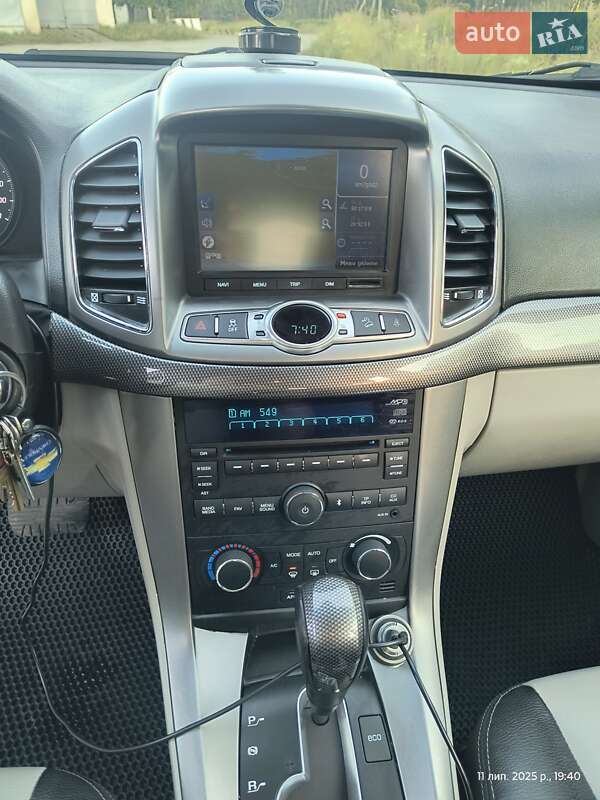 Позашляховик / Кросовер Chevrolet Captiva 2011 в Славуті