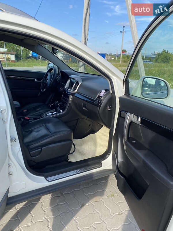 Позашляховик / Кросовер Chevrolet Captiva 2012 в Кам'янці-Бузькій