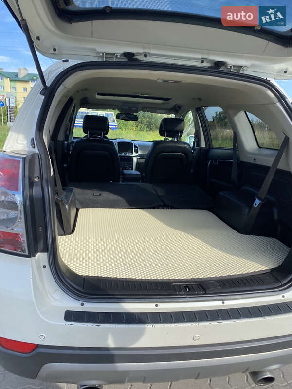 Позашляховик / Кросовер Chevrolet Captiva 2012 в Кам'янці-Бузькій