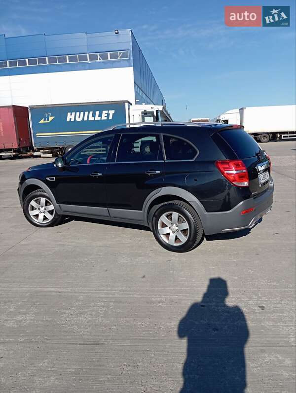 Внедорожник / Кроссовер Chevrolet Captiva 2016 в Киеве