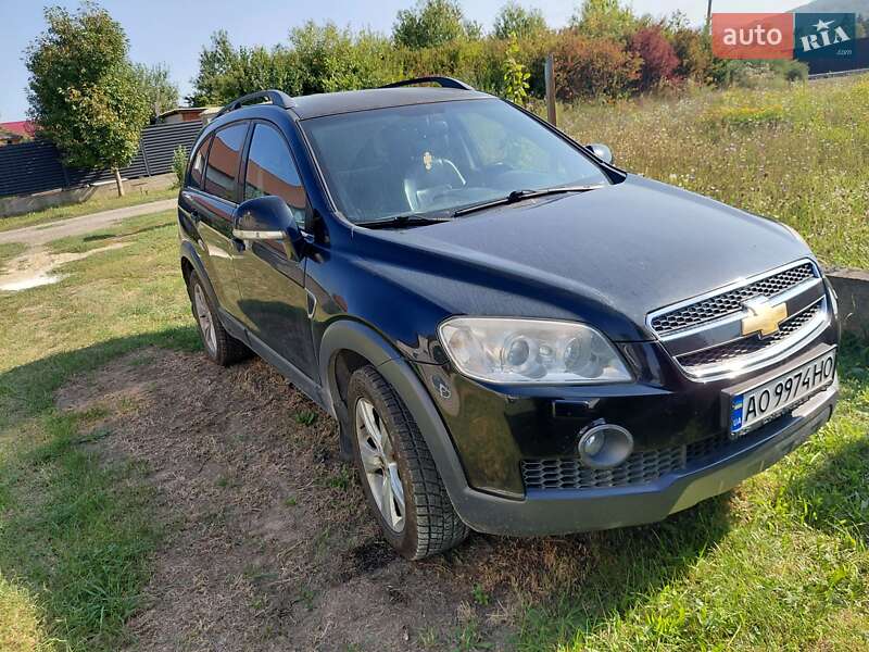 Внедорожник / Кроссовер Chevrolet Captiva 2009 в Ужгороде