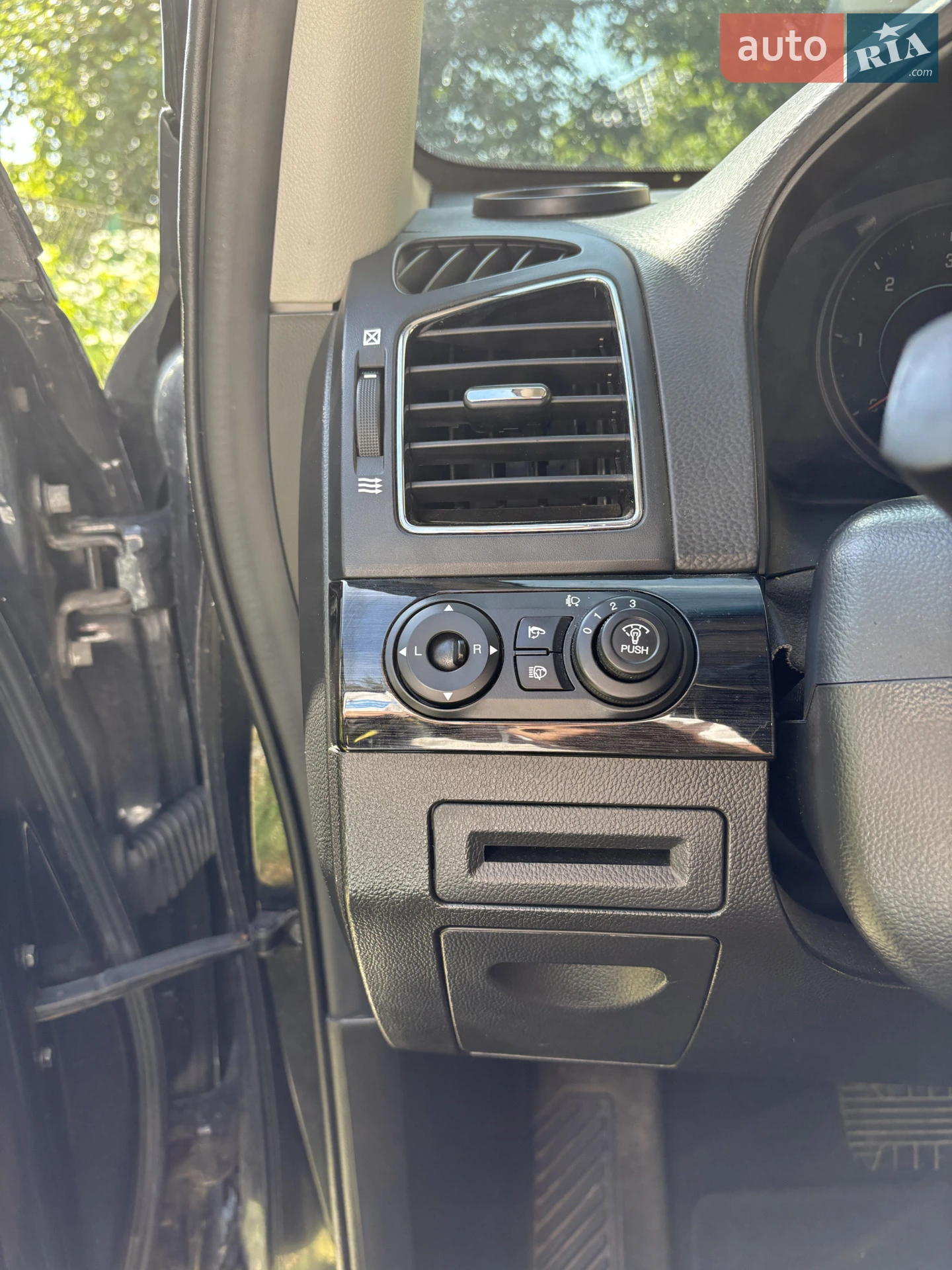 2011 Chevrolet Captiva - мініатюра 12