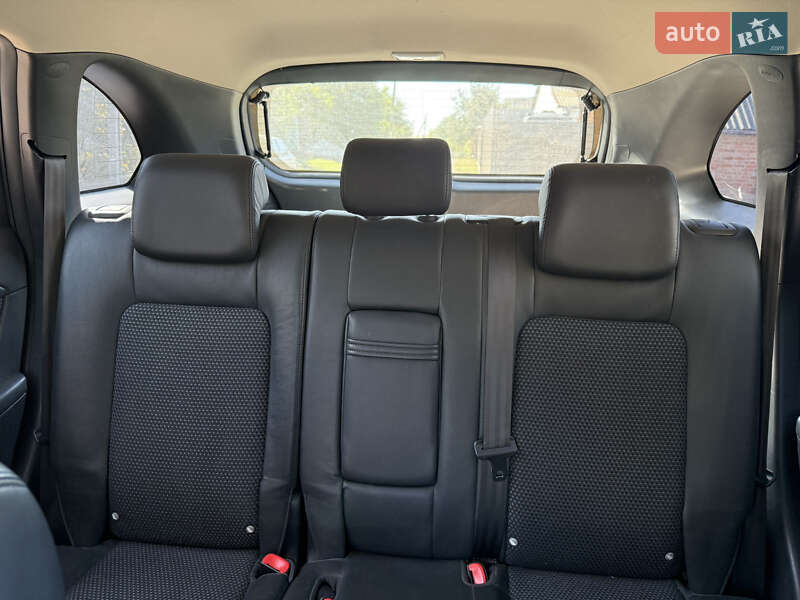 Внедорожник / Кроссовер Chevrolet Captiva 2010 в Верхней Сыроватке