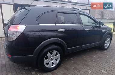 Позашляховик / Кросовер Chevrolet Captiva 2011 в 