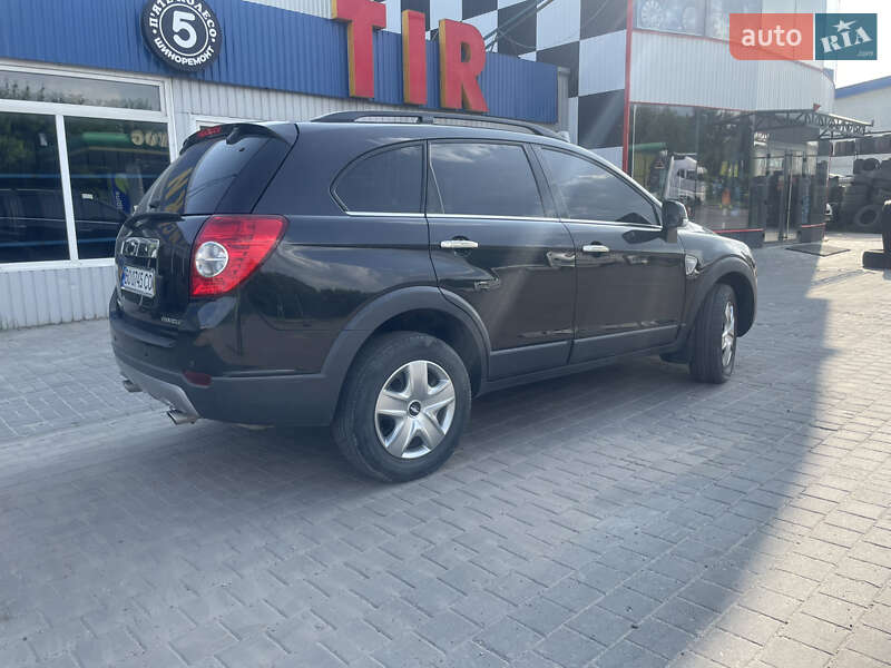 Внедорожник / Кроссовер Chevrolet Captiva 2009 в Збараже