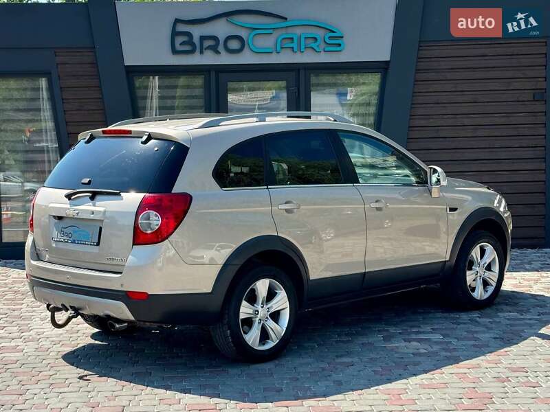 Позашляховик / Кросовер Chevrolet Captiva 2012 в Вінниці