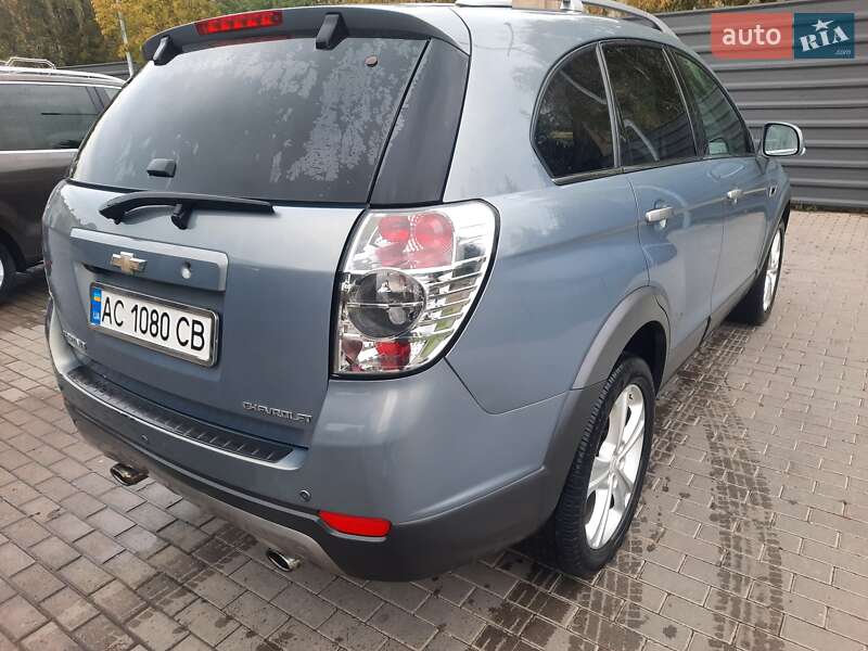 Позашляховик / Кросовер Chevrolet Captiva 2011 в Ковелі