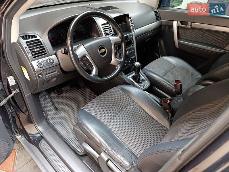 Внедорожник / Кроссовер Chevrolet Captiva 2010 в Хмельницком