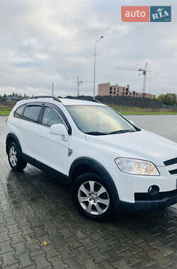 Внедорожник / Кроссовер Chevrolet Captiva 2010 в 