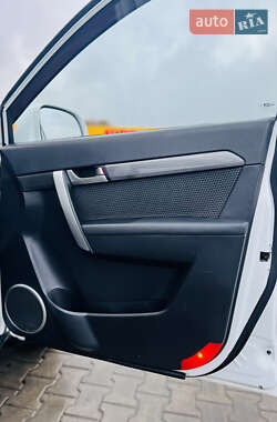 Внедорожник / Кроссовер Chevrolet Captiva 2010 в 