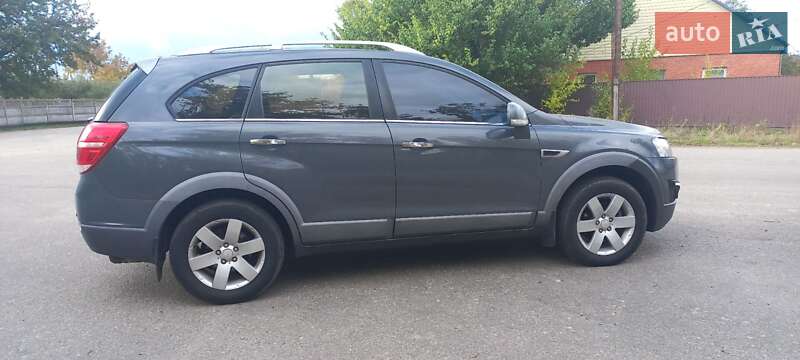 Внедорожник / Кроссовер Chevrolet Captiva 2011 в Корсуне-Шевченковском фото 3 Внедорожник / Кроссовер Chevrolet Captiva 2011 в Корсуне-Шевченковском