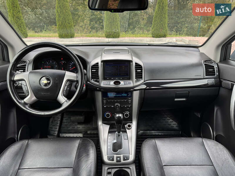 Внедорожник / Кроссовер Chevrolet Captiva 2011 в Хмельницком