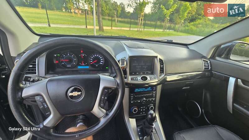 Позашляховик / Кросовер Chevrolet Captiva 2012 в Тернополі