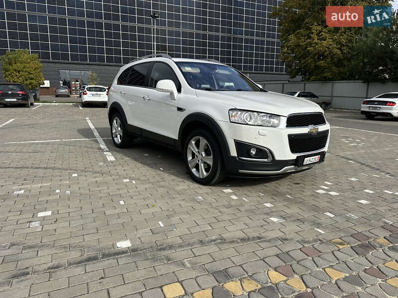 Внедорожник / Кроссовер Chevrolet Captiva 2014 в Луцке