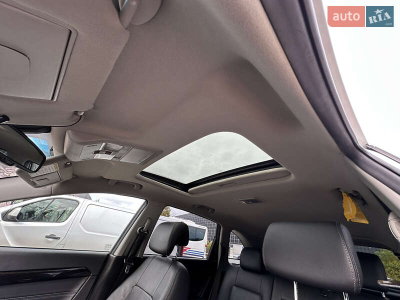 Внедорожник / Кроссовер Chevrolet Captiva 2014 в Луцке