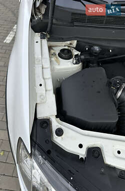 Внедорожник / Кроссовер Chevrolet Captiva 2014 в 