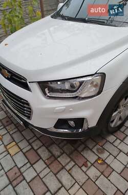 Внедорожник / Кроссовер Chevrolet Captiva 2016 в Днепре
