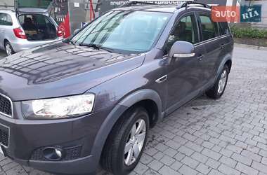 Позашляховик / Кросовер Chevrolet Captiva 2012 в 
