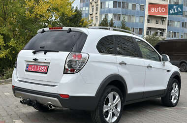 Внедорожник / Кроссовер Chevrolet Captiva 2012 в 