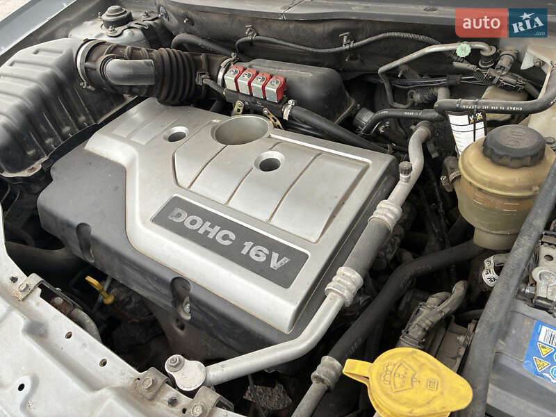 Позашляховик / Кросовер Chevrolet Captiva 2007 в Жмеринці фото 7 Позашляховик / Кросовер Chevrolet Captiva 2007 в Жмеринці