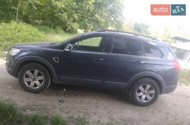 Внедорожник / Кроссовер Chevrolet Captiva 2009 в Черновцах