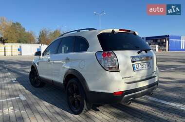 Внедорожник / Кроссовер Chevrolet Captiva 2010 в 