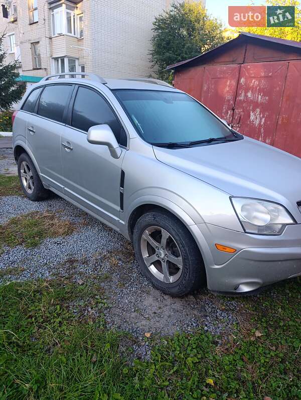 Внедорожник / Кроссовер Chevrolet Captiva 2013 в Ровно