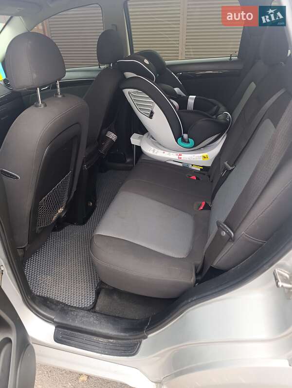 Внедорожник / Кроссовер Chevrolet Captiva 2013 в Ровно