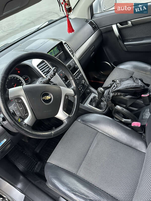 Внедорожник / Кроссовер Chevrolet Captiva 2006 в Луцке