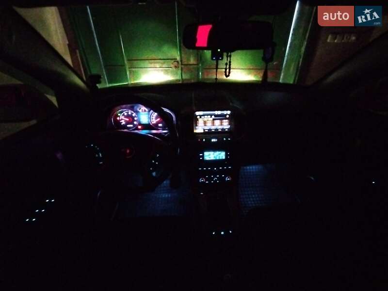 Внедорожник / Кроссовер Chevrolet Captiva 2013 в Тернополе фото 34 Внедорожник / Кроссовер Chevrolet Captiva 2013 в Тернополе