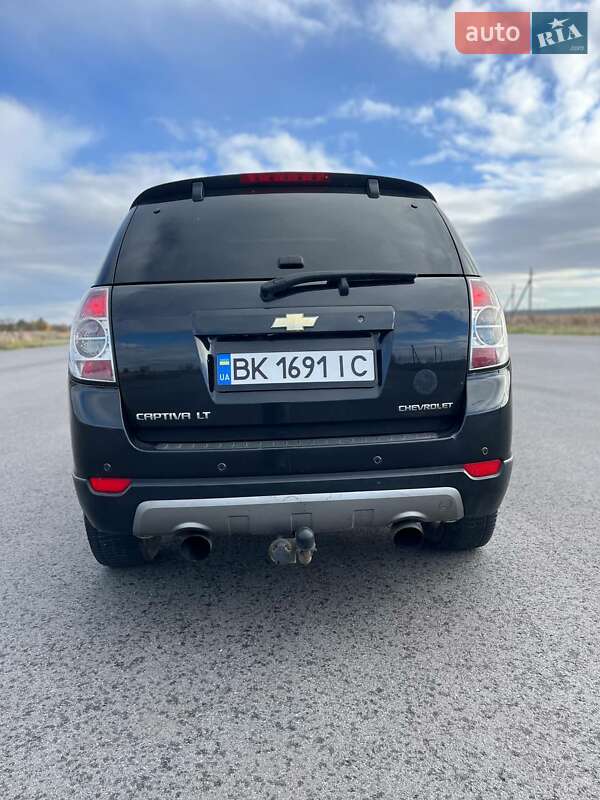Позашляховик / Кросовер Chevrolet Captiva 2009 в Радивиліві фото 3 Позашляховик / Кросовер Chevrolet Captiva 2009 в Радивиліві