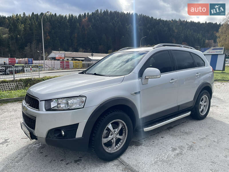 Внедорожник / Кроссовер Chevrolet Captiva 2011 в Чернигове