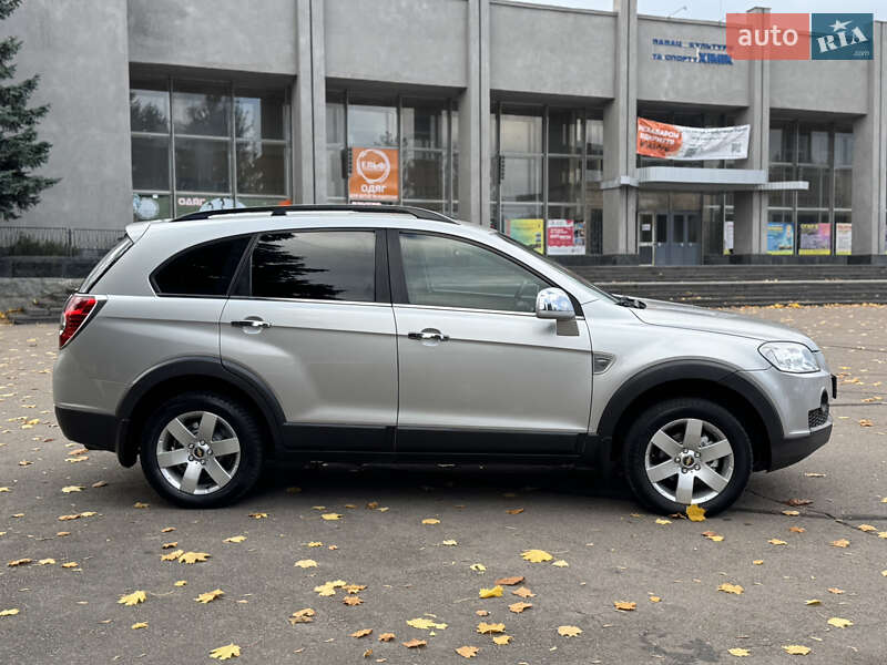 Позашляховик / Кросовер Chevrolet Captiva 2009 в Рівному фото 7 Позашляховик / Кросовер Chevrolet Captiva 2009 в Рівному