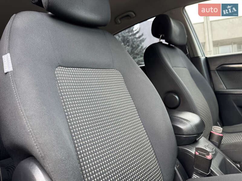 Позашляховик / Кросовер Chevrolet Captiva 2009 в Рівному фото 52 Позашляховик / Кросовер Chevrolet Captiva 2009 в Рівному