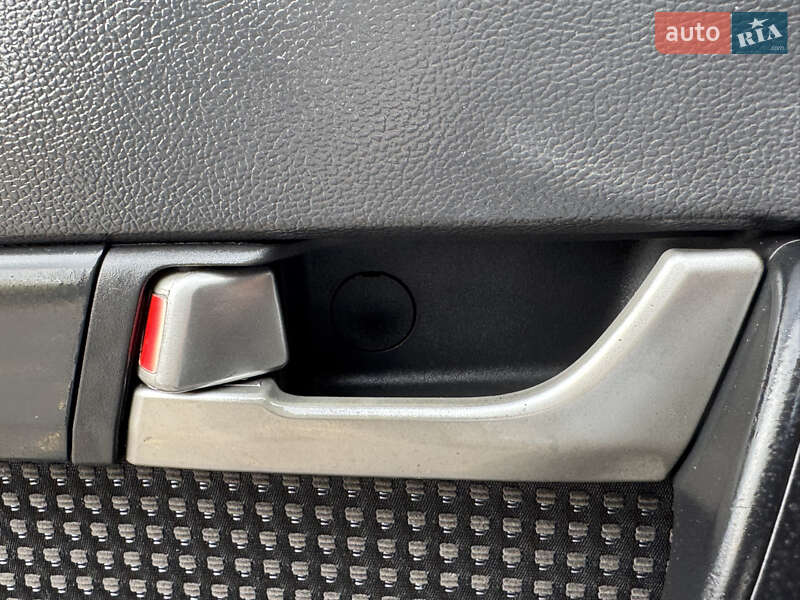 Позашляховик / Кросовер Chevrolet Captiva 2009 в Рівному фото 68 Позашляховик / Кросовер Chevrolet Captiva 2009 в Рівному