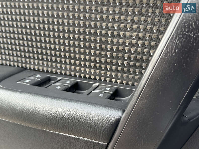 Позашляховик / Кросовер Chevrolet Captiva 2009 в Рівному фото 73 Позашляховик / Кросовер Chevrolet Captiva 2009 в Рівному