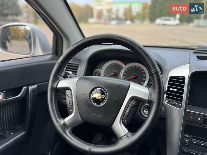 Позашляховик / Кросовер Chevrolet Captiva 2009 в Рівному фото 86 Позашляховик / Кросовер Chevrolet Captiva 2009 в Рівному