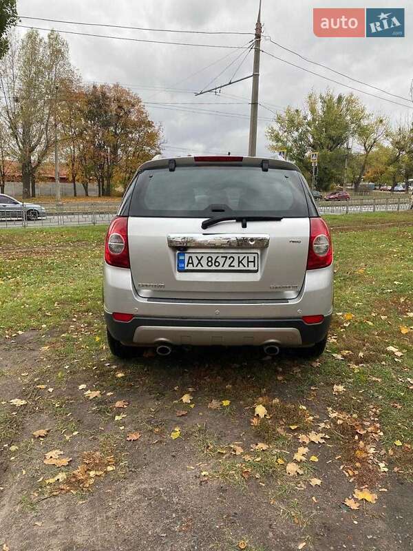 Внедорожник / Кроссовер Chevrolet Captiva 2011 в Харькове фото 6 Внедорожник / Кроссовер Chevrolet Captiva 2011 в Харькове