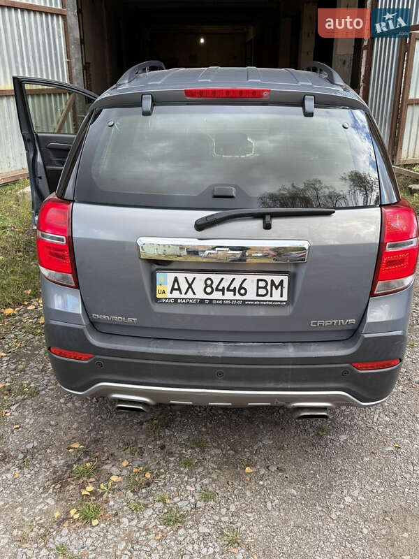 Внедорожник / Кроссовер Chevrolet Captiva 2013 в Полтаве фото 4 Внедорожник / Кроссовер Chevrolet Captiva 2013 в Полтаве