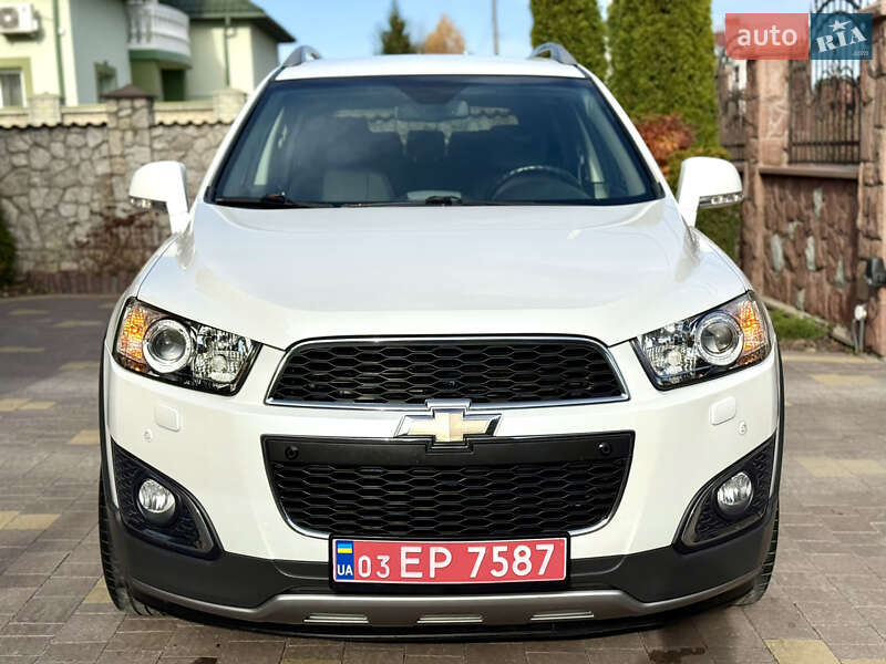 Внедорожник / Кроссовер Chevrolet Captiva 2014 в Тернополе