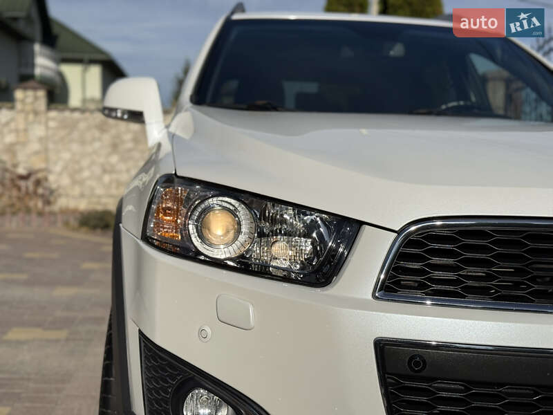 Внедорожник / Кроссовер Chevrolet Captiva 2014 в Тернополе