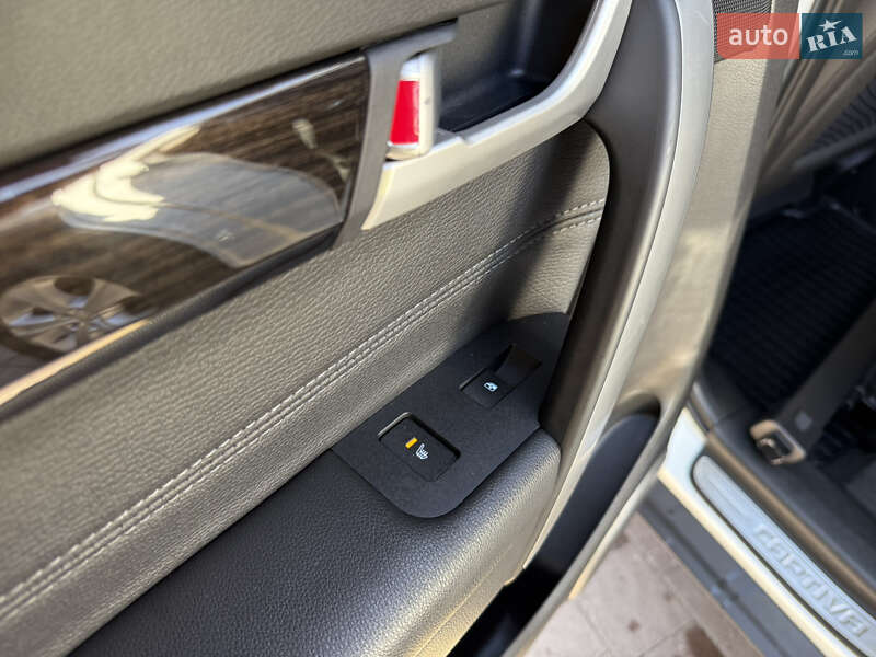 Внедорожник / Кроссовер Chevrolet Captiva 2014 в Тернополе