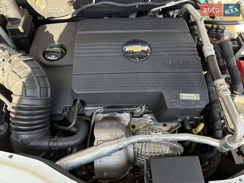 Внедорожник / Кроссовер Chevrolet Captiva 2014 в Тернополе