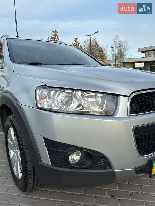 Внедорожник / Кроссовер Chevrolet Captiva 2011 в Ирпене фото 17 Внедорожник / Кроссовер Chevrolet Captiva 2011 в Ирпене