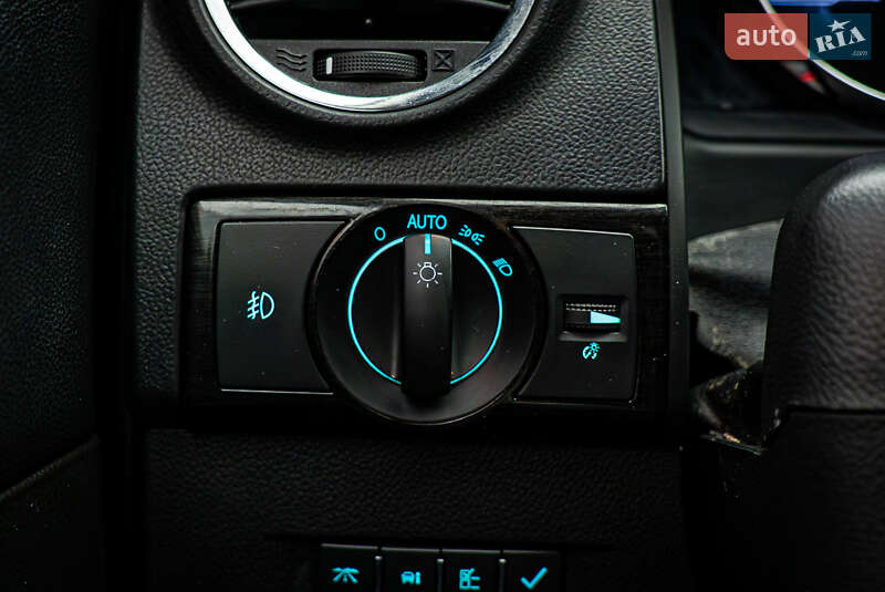 Внедорожник / Кроссовер Chevrolet Captiva 2013 в Киеве фото 14 Внедорожник / Кроссовер Chevrolet Captiva 2013 в Киеве